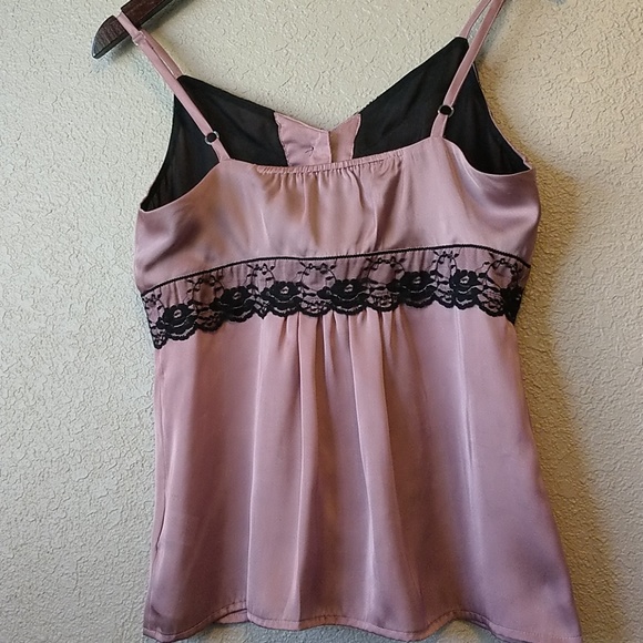 Apt.9 top - Picture 3 of 8